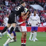 Video: la tremenda atajada de Dibu en Europa League