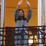 Elecciones 2025 en Argentina, EN VIVO: en plena campaña, el peronismo conmemora el 17 de octubre con una marcha hacia la casa de Cristina Kirchner