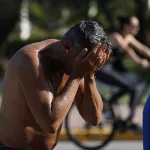 Calor extremo en CABA y 10 provincias en alerta por tormentas: cómo estará el tiempo este domingo 25 de enero