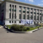 Javier Milei y sus medidas, EN VIVO: tras la ola de críticas a la Argentina, el Gobierno ratificó que las universidades le pueden cobrar a los extranjeros