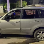 Un policía que manejaba un auto de aplicación mató a un adolescente que quiso robarle el auto en El Palomar