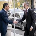 El presidente español Pedro Sánchez desmiente rumores sobre su salud y carga contra la oposición