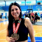 La maestra de matemática que levanta más de 300 kg y quiere volver a ser campeona mundial