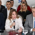 Movimientos de bancas: el gobernador tucumano tendrá un monobloque propio en el Senado