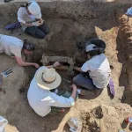 Un carro ritual de bronce único de hace 2.500 años arroja luz sobre los lazos entre las civilizaciones antiguas del Mediterráneo