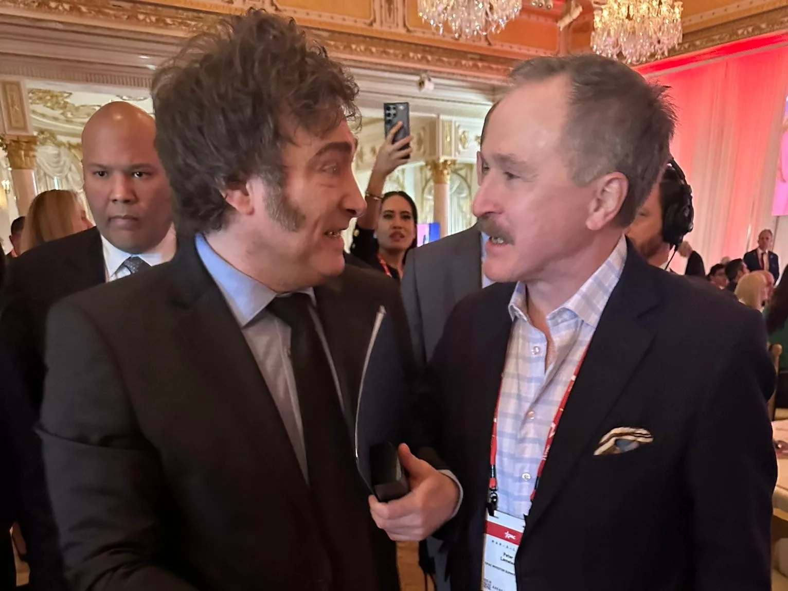 Javier Milei con Peter Lamelas, el embajador de Estados Unidos que designó Trump para la Argentina