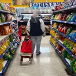 Inflación: los analistas prevén que será menor en abril, pero ven difícil que baje del 2% mensual en el corto plazo