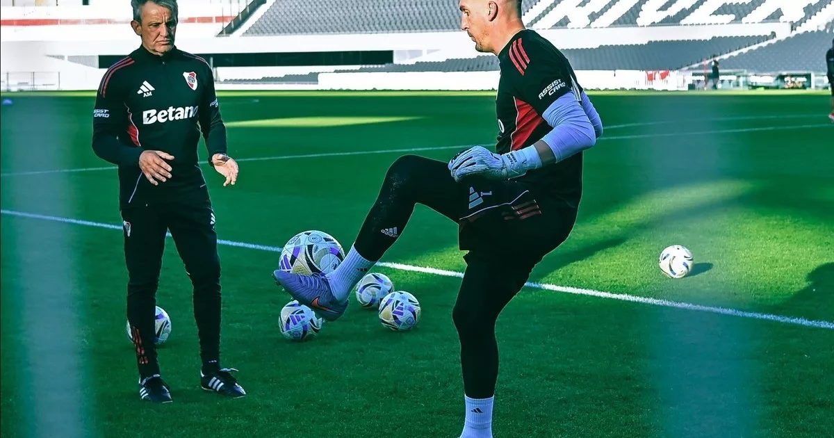 Armani y el viaje relámpago a Rosario para tratar su lesión