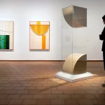 Kapwani Kiwanga llega por primera vez a Barcelona rebuscando en los bolsillos de Miró