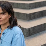 Carolina Sanín: “Un texto literario dicta su propia ley”