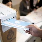 Elecciones: comienza el escrutinio definitivo y podría cambiar el resultado en ocho provincias