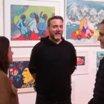 Historias humanas y arte emergente en la vibrante +Feria de Santa Fe