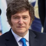 Javier Milei y sus medidas, EN VIVO: el Presidente volvió al país y la oposición mete presión sobre funcionarios clave en el Congreso