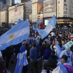 Ciudad armó un operativo de seguridad especial en el Obelisco para Argentina-Inglaterra con un triple anillo de vallado