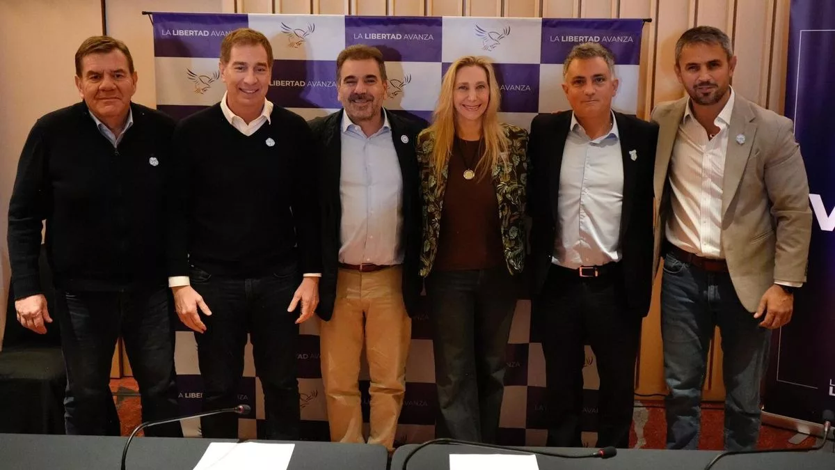 Guillermo Montenegro, Diego Santilli,  Cristian Ritondo, Karina Milei, Sebastián Pareja y Martín Menem