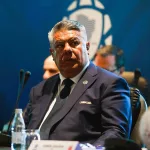 En medio de la investigación, la Justicia frenó un nuevo viaje internacional de Claudio “Chiqui” Tapia