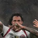 Video: el gol agónico de Canale que le empezó a dar la Recopa a Lanús