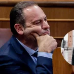 Este es el recibo del pago de la trama por el piso de lujo de la prostituta de Ábalos: 5.803,30 euros por cada dos meses