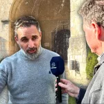 Abascal deja claro a Rojo cómo funciona VOX y cierra la polémica: «Yo llevo el timón y el que se mueve, es apartado»