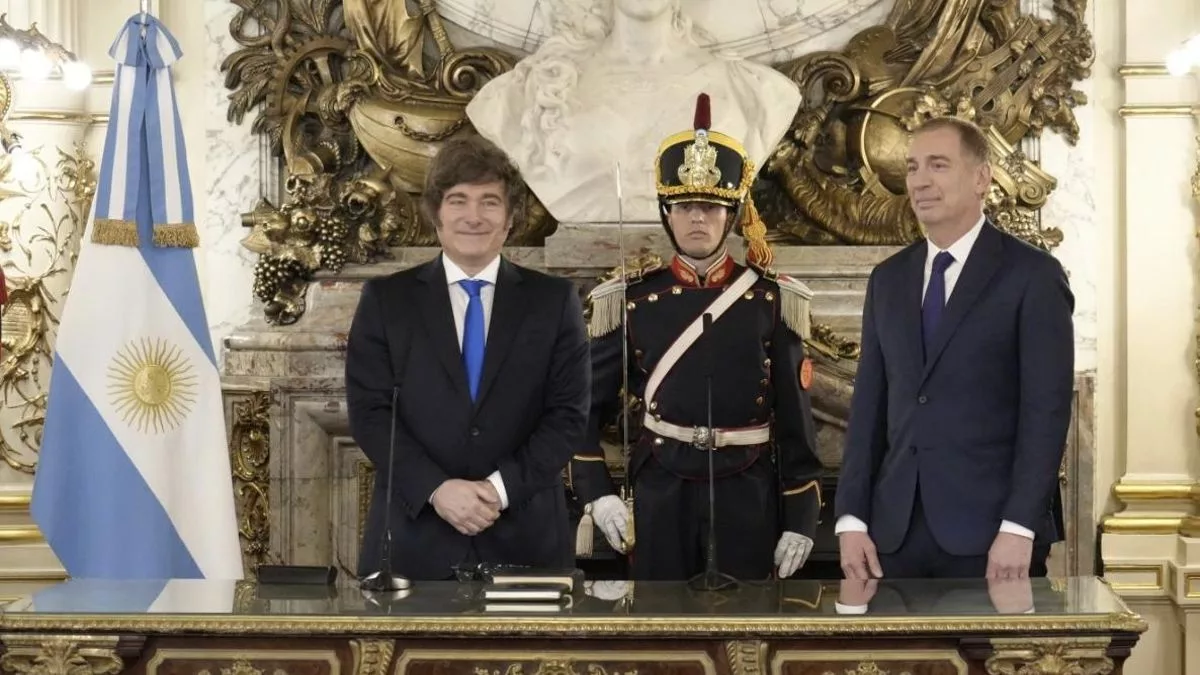 Santilli juró ayer como ministro del Interior de Milei.