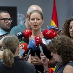 El Gobierno de Ayuso estalla contra Sánchez por la financiación para el ELA 1.100 fallecidos después