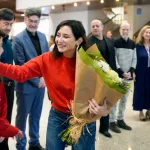 Ayuso acompaña al Coro Infantil y Juvenil de la Comunidad de Madrid en su concierto del 25º aniversario