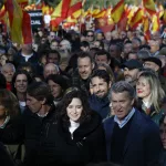 Ayuso: "Los esguinces de cuello para los tibios, los que caminamos de frente no tenemos esos dolores"