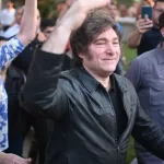 Javier Milei y sus medidas, EN VIVO: el Presidente vuelve hoy a Corrientes para participar de un congreso libertario