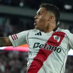 Quintero, tras su doblete: la capitanía, la “frustración” del 2025 y cómo ve a Gallardo