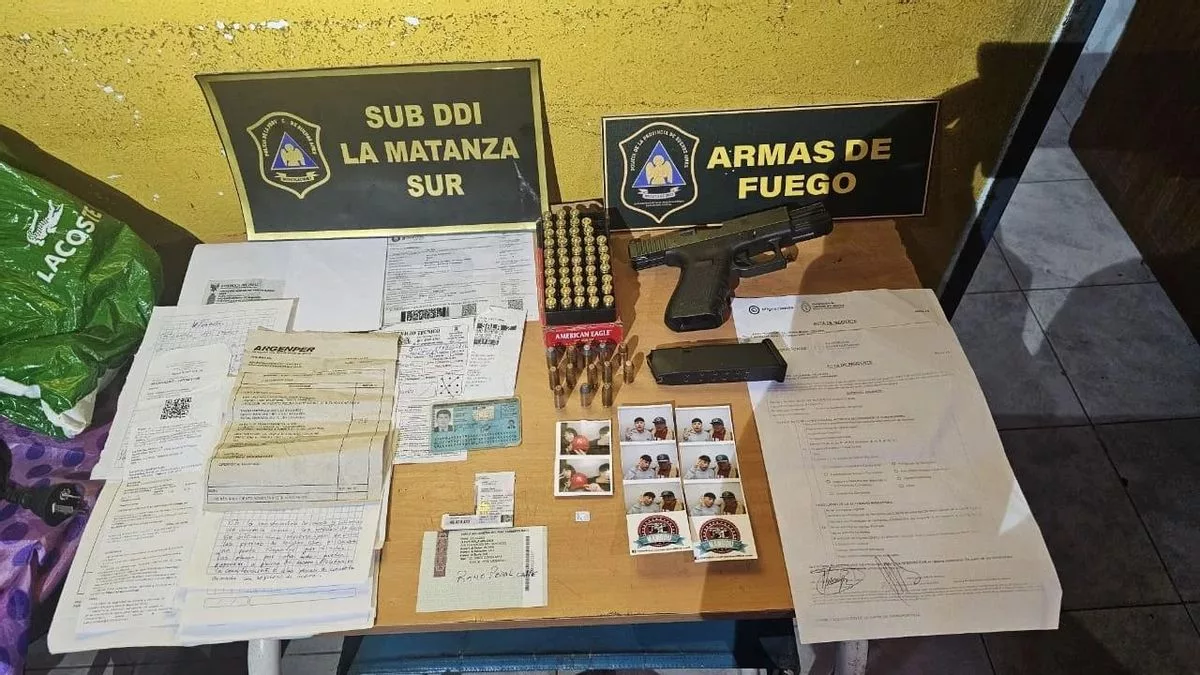 Material secuestrado en una de las casas donde vivió Pequeño J.