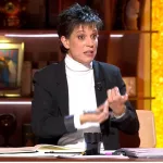 Bea Talegón no se guarda nada con los ‘guarros’ socialistas y acaba llorando en directo