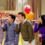 ‘Friends’ popularizó el formato, pero las “sitcoms” empezaron mucho antes: cuál fue la primera