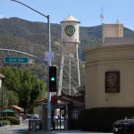 Historia de un desastre: qué hay detrás del acuerdo de Netflix para comprar Warner Bros