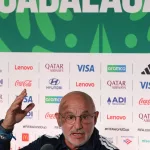 De la Fuente contó de su admiración por Bielsa y lejos de especular: “Solo sé vivir cada día para ganar”
