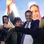 Con Milei y Karina al frente, el Gobierno busca frenar el escándalo que tiene a Adorni en la mira