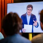Puigdemont insinúa que prepara la ruptura con Sánchez y convoca a sus lugartenientes en Perpiñán