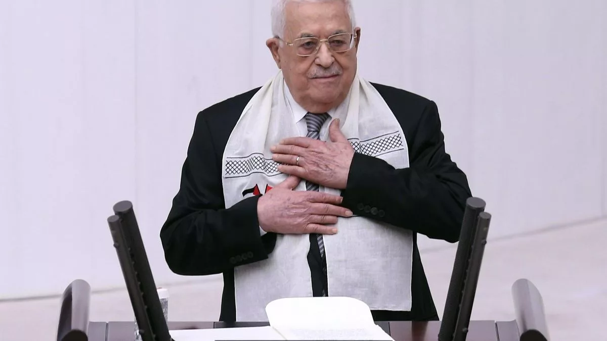 Fotografía de archivo del presidente de la Autoridad Palestina, Mahmoud Abbas, en Ankara (Turquía) EFE/Necati Savas