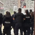 Un hombre tomó de rehén a una mujer en la estación Temperley