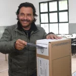 Gustavo Sáenz responsabilizó a Cristina Kirchner por el resultado de las elecciones: dijo que puso candidatos “a dedo” y que intervino los PJ de Salta, Jujuy y Misiones