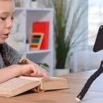 Expertos de la UBA desarrollan una Inteligencia Artificial que “escucha” y mide cómo leen los chicos