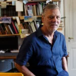 El arqueólogo argentino que pasó de dormir en carpas en climas extremos a ganar un premio global histórico