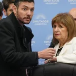 “Desconectado de la realidad”: furiosa catarata de tuits contra Mauricio Macri de uno de los diputados que rompieron con el PRO