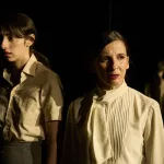 Duermen anhelos bajo las aguas