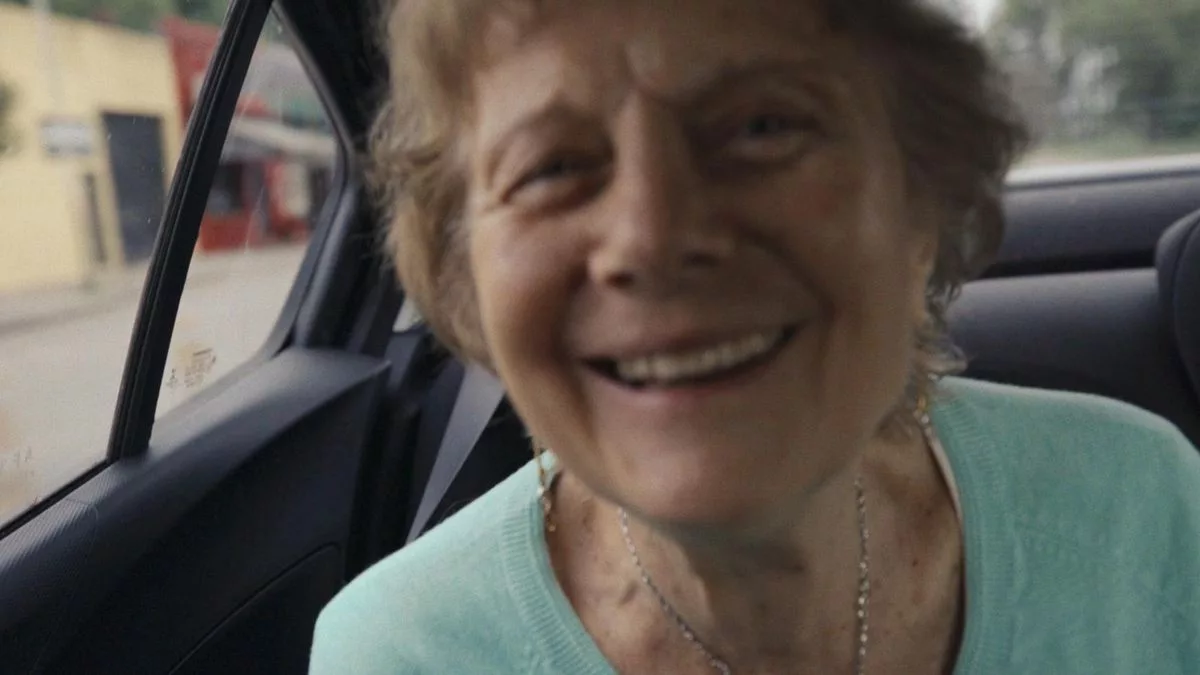 La abuela da su testimonio.
