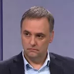 Manuel Adorni, tras presentar su declaración jurada: “Toda la vida ahorramos y lo hicimos en negro como lo ha hecho la mayoría de los argentinos”
