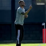 El DT de Riestra: cómo estudiaron el déficit de River en las pelotas paradas y las felicitaciones de Gallardo