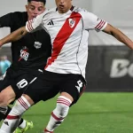 Video: el golazo al ángulo de una promesa de River en la Reserva