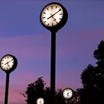 España propone a la Unión Europea terminar con el cambio de hora a partir de 2026