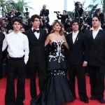 Los Javis ganan el premio a la Mejor dirección en el Festival de Cannes con ‘La bola negra’