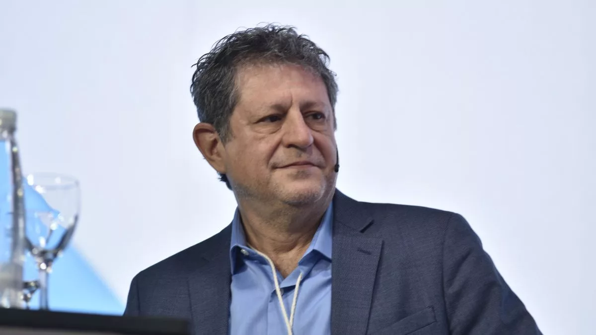 Eduardo Levy Yeyati en el coloquio de IDEA.